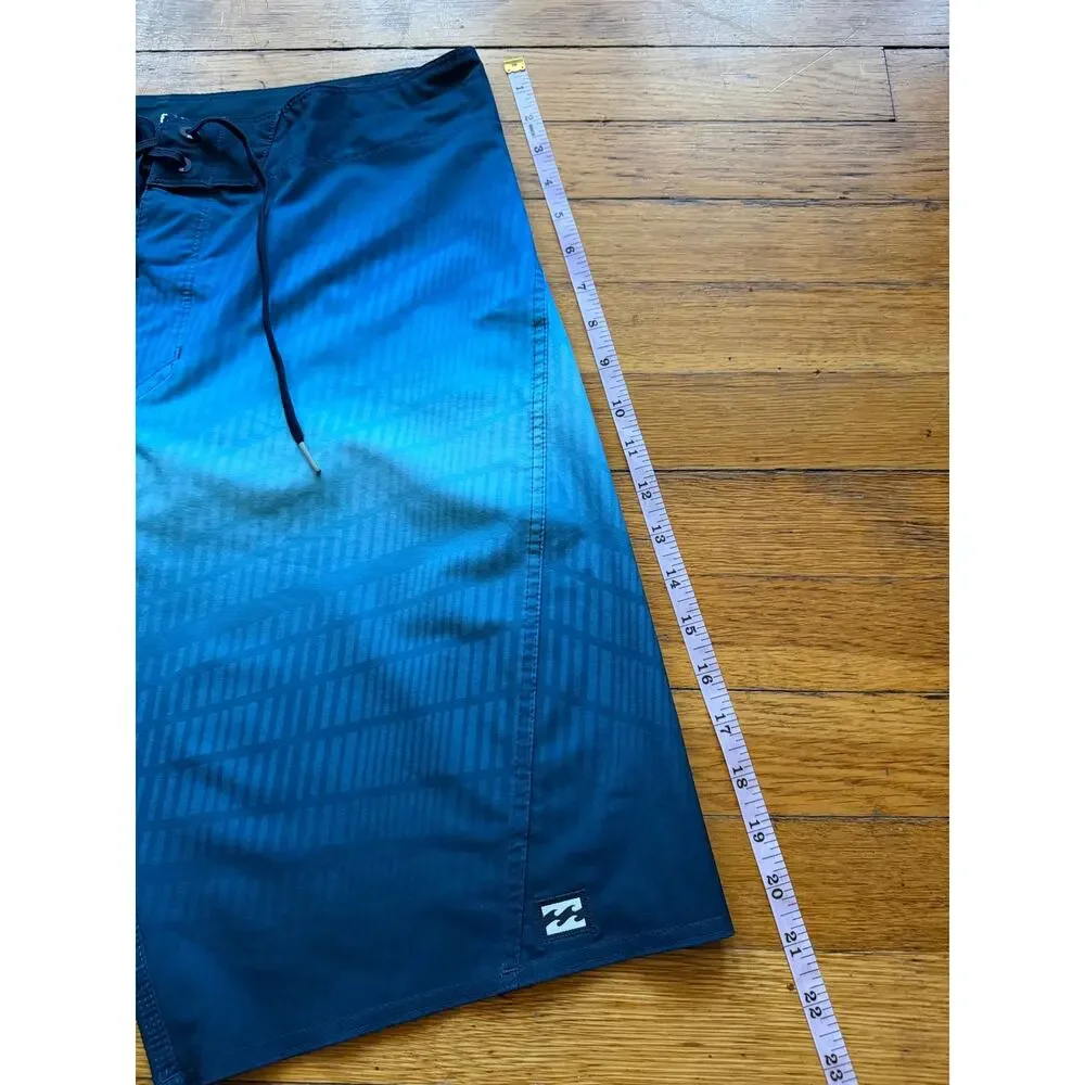 BILLABONG Recycler Fluid Pro Blue Boardshorts Mens sz 30